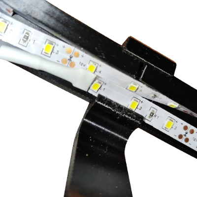 Schritt 4 LED Strip einkleben